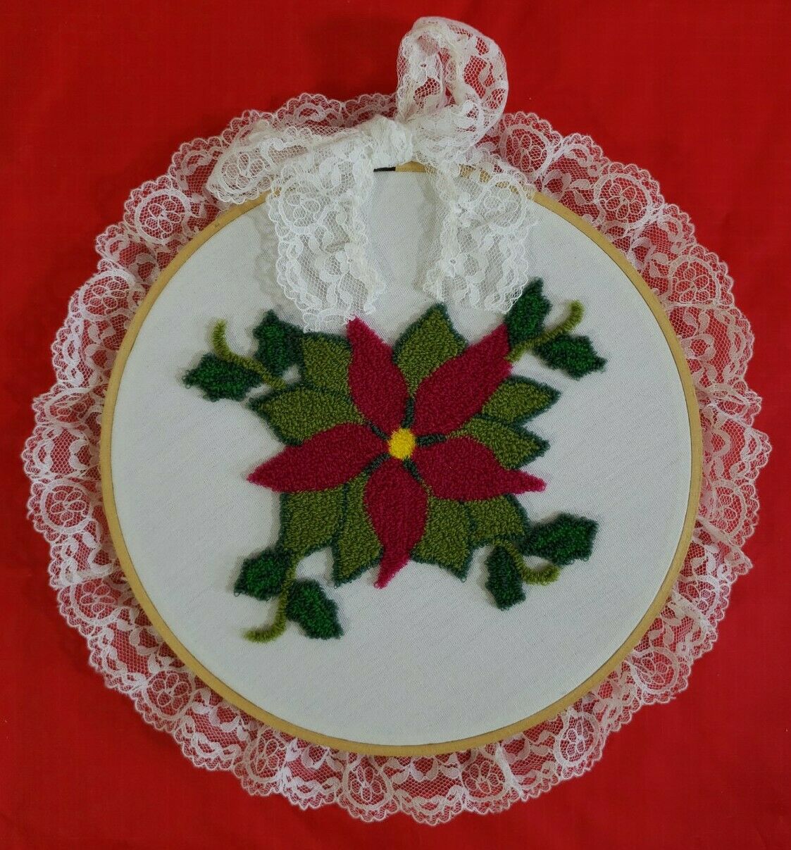 Vintage Completed Punch Needle Poinsettia Framed In 7" Hoop